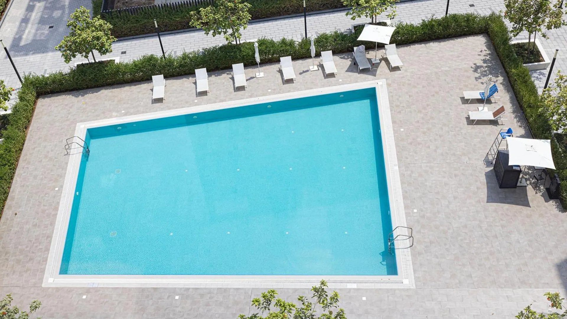 1Br Oak Luxury By Blue Cloud Holidays Sharjah United Arab Emirates