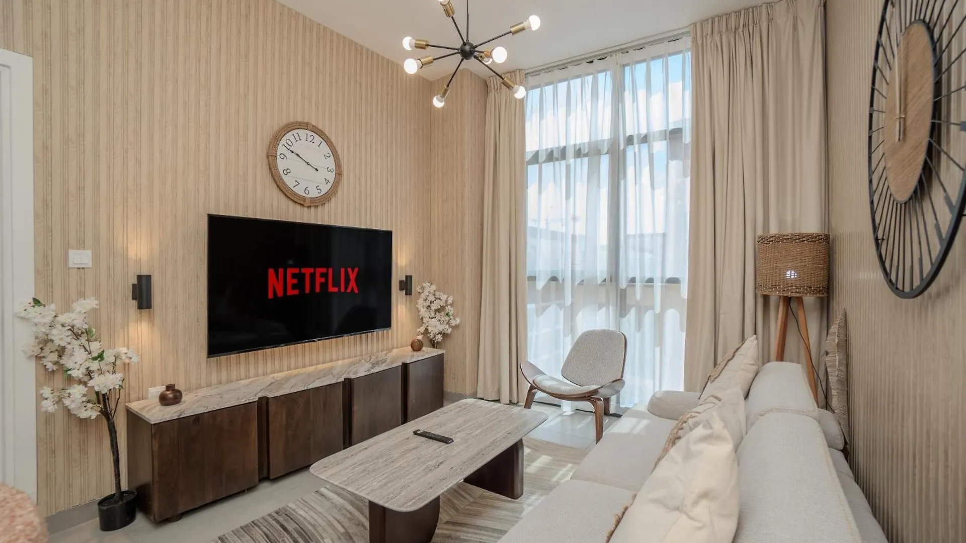 1Br Oak Luxury By Blue Cloud Holidays Sharjah 0*,  United Arab Emirates